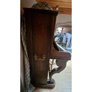 Upright Piano Brochure