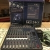 La Yamaha MG124CX es una mesa de mezclas compacta de 12 canales que brinda una calidad de sonido excepcional y una versatilidad