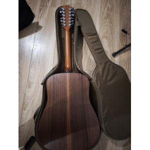 Taylor 150e 12 cordes