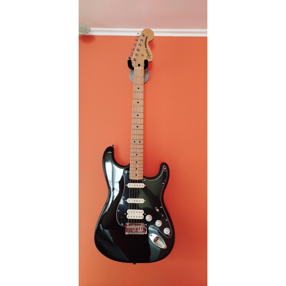 Squier / Boss Pack guitarra eléctrica