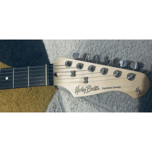 La guitarra eléctrica Harley Benton