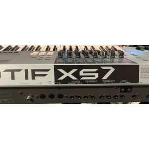 YAMAHA MOTIF XS7 - synthé 76 touches