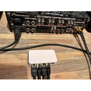 Pioneer 2 CDJ 2000 Nxs + 1 DJM900 Nxs