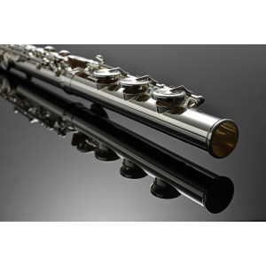 Azumi Azz3rbi Concert Flute
