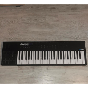 Alesis VI49 - teclado MIDI y controlador USB