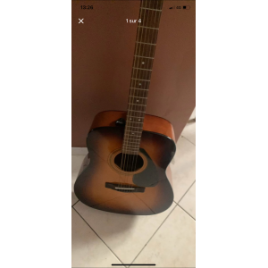 Yamaha Guitarra acústica
