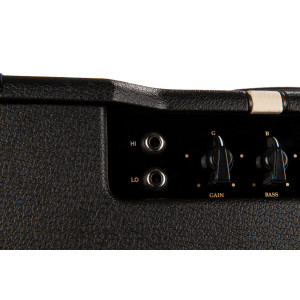 Amplificador de guitarra a válvulas Cort 15 W