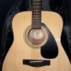 Yamaha f310 Guitarra