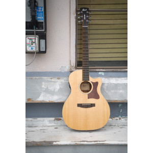 Guitarra Cort GA1E Natural poros abiertos