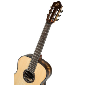 Guitarra Ortega Grandsuite, tapa de abeto