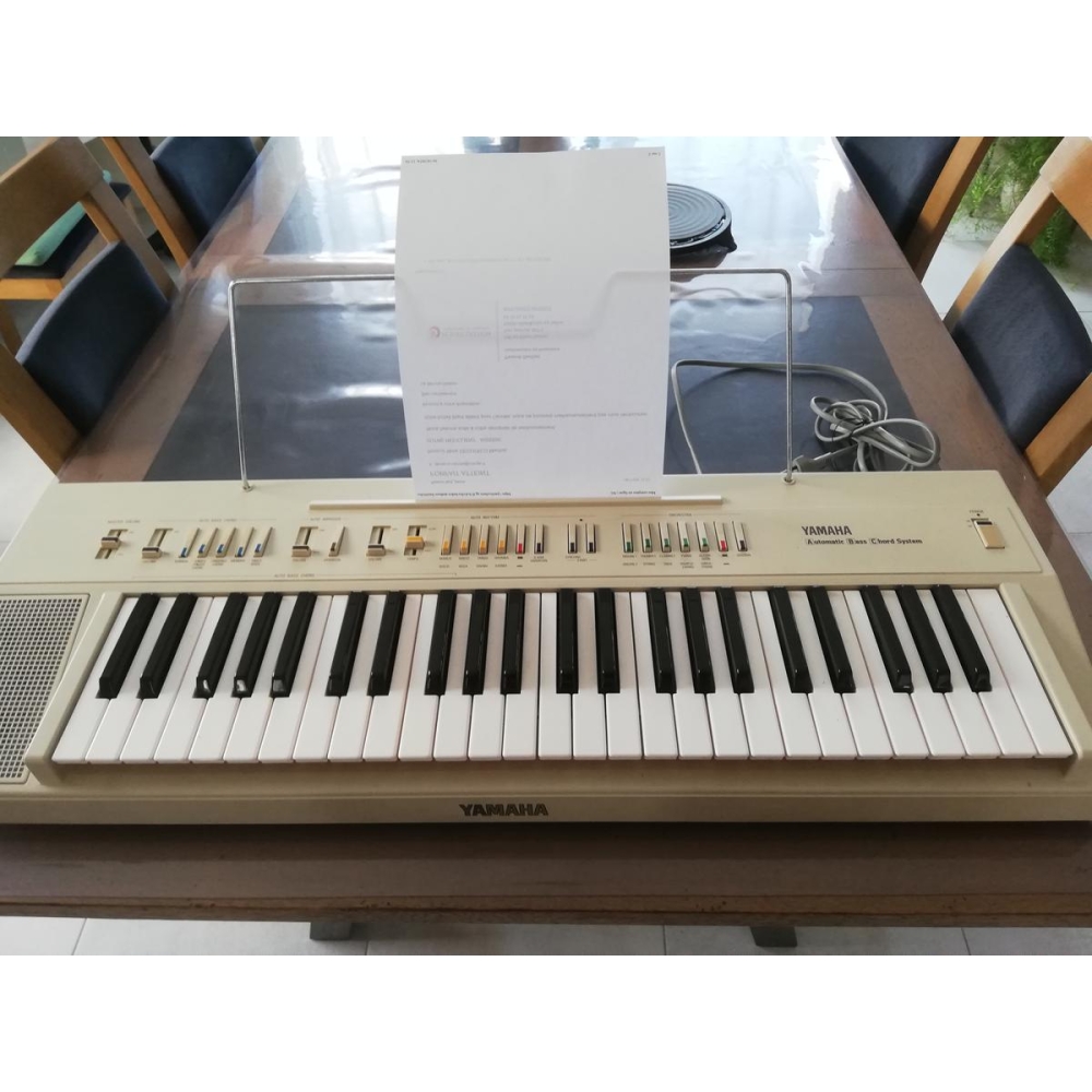 Teclado sintetizador portátil Yamaha PS 20