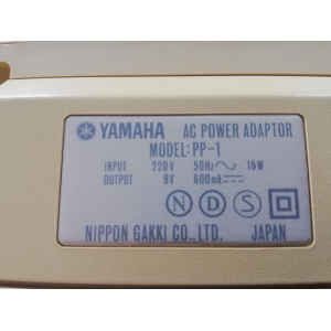 Piano synthétiseur portable Yamaha Keyboard PS 20