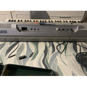 Yamaha PSR-K1 is a versatile keyboard that features a wide range of functions and high-quality sound. It is equipped with 61 tou