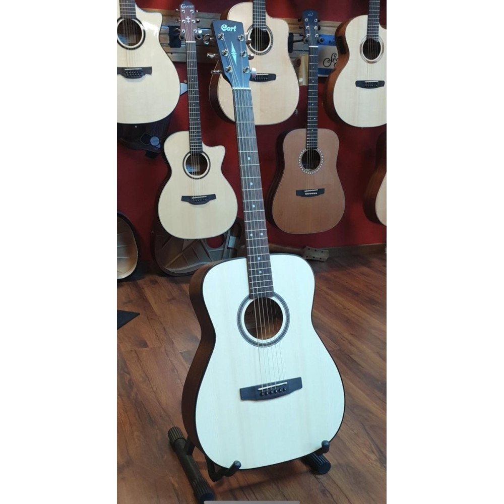 Cort mini AF550op Guitarra acústica de viaje + funda