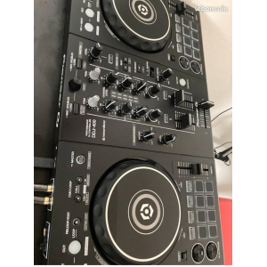 Pioneer DJ DDJ 400 + Enceinte Ibiza 300W + Casque Pack de mixage