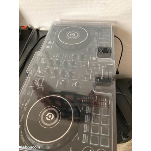 Pioneer DJ DDJ 400 + Altavoz Ibiza 300W + Auriculares - Pack de mezcla