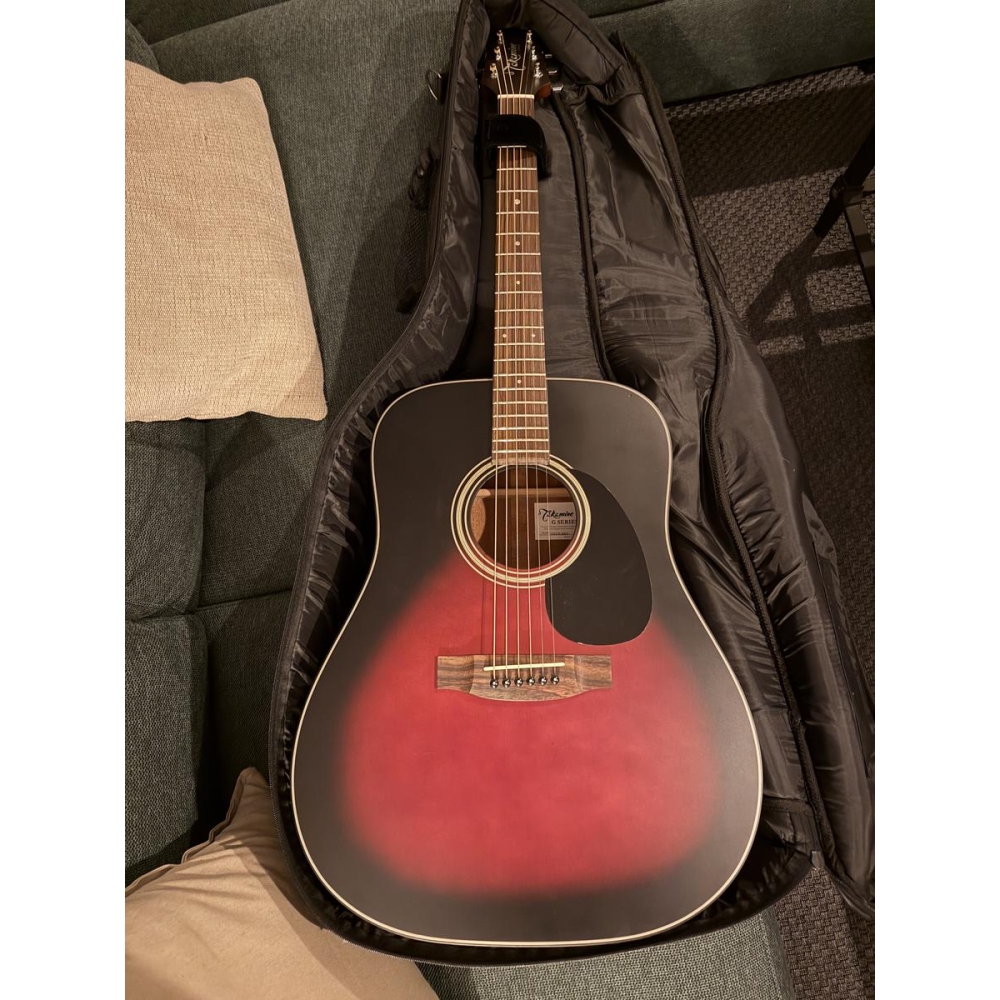 Takamine GS320 BBS Guitarra acústica.