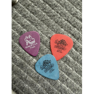 Takamine GS320 BBS Folk Guitar.