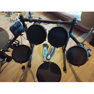 Alesis Batería Electrónica