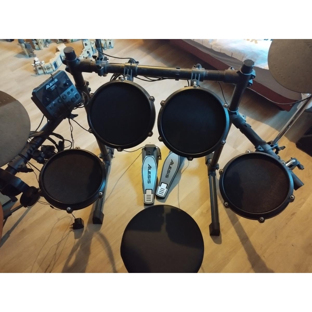 Alesis Electronic Drum Kit