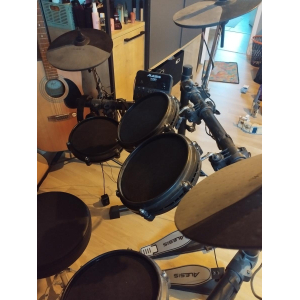 Alesis Batería Electrónica