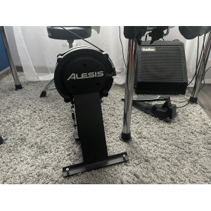 Alesis Command Mesh Kit Electronic Drum Set