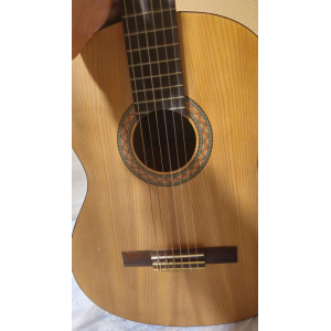 Yamaha guitarra clásica