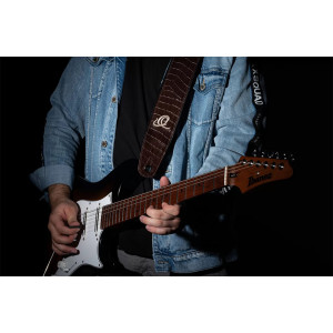 Correa para guitarra Ortega de cuero marrón Lizzy