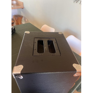 Phil Jones compact C4