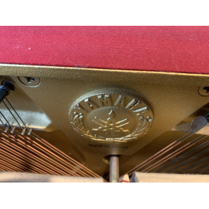 Yamaha piano derecho