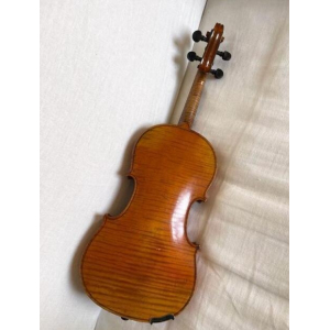Gaillard Violin Luthier, a student of Bernadel, 1870.