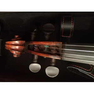 Violín del luthier Gaillard, discípulo de Bernadel, 1870.