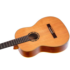 Guitarra 4/4 Ortega R122g Cedro Brillante