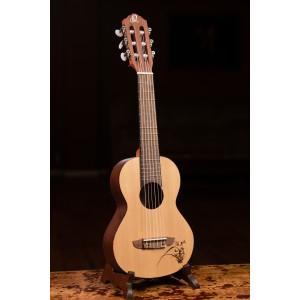 Guitarlele Ortega, Epicea