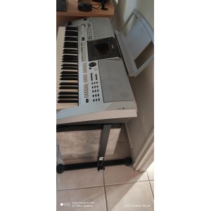 Yamaha PSR S900