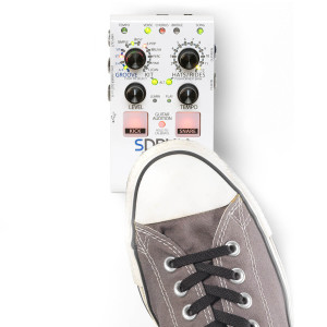 Pedal Digitech SDRUM blanco