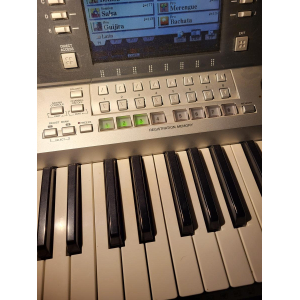 Yamaha Tyros 2