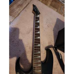 Ibanez Guitare gaucher avec Ampli Marshall MG15