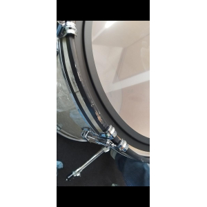 Ludwig Classic Maple Vintage White Drum Kit