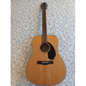La guitarra acústica Fender CD60s es una opción versátil y asequible para los músicos de todos los niveles. Con su parte 