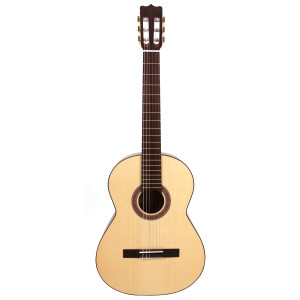 4/4 Classical Guitar Aer