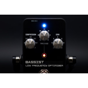 Keeley Bassist Limiting Lfo Pedal