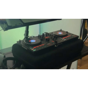 Numark FX Mixtrack Platinum