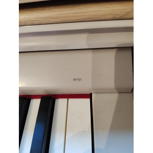 Roland rp701 - Piano numérique