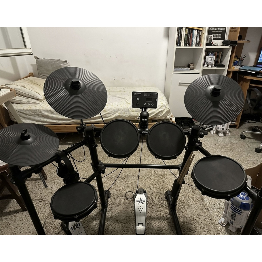 Millenium  HD-120 E-Drum Set