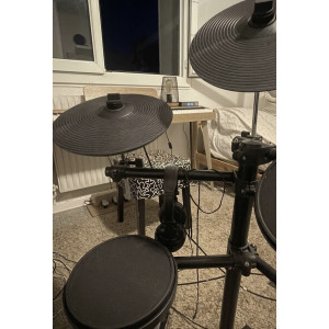 Millenium  HD-120 E-Drum Set