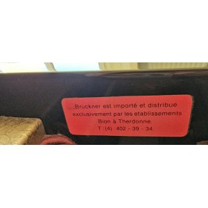 Bruckner modelo 106S - Piano vertical negro brillante