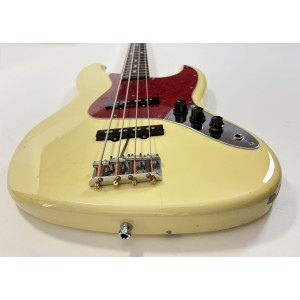Fender Jazz Bass JB-62 Vintage White 1997-2000 crafted in Japan
