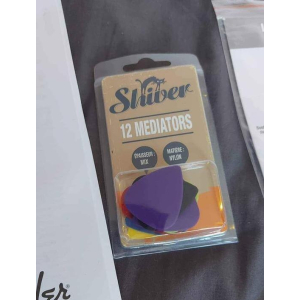 Pach Shiver / Fender - Guitarra eléctrica + amplificador