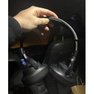 Pioneer DDJ-FLX4 + JBL headphones